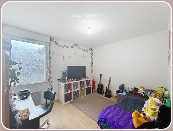 Appartement à vendre 4 pièces VETRAZ MONTHOUX (74); T4; 4 chambres; Parking; Local velo; Local Moto; Jardin privatif;