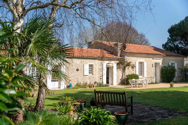 Vente Maison de luxe Saint-Georges-d'Oléron 6 Pièces 200 m²
