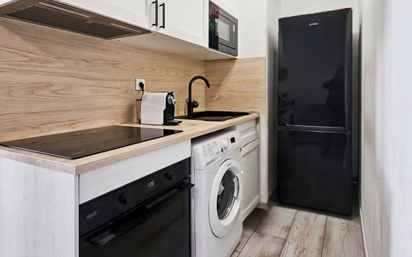 Appartement à vendre    2 pièces • 33 m2 Uzès