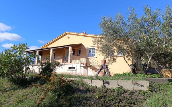 Maison à louer    4 pièces •  Saint-Brès