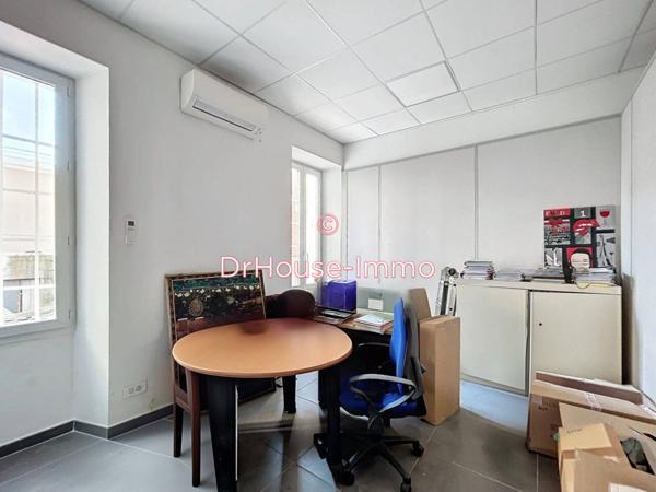 Bureau à vendre 5 pièces de 204 m²