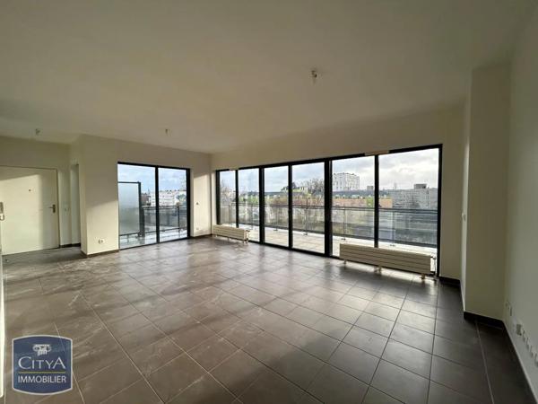Appartement à louer 3 pièces 81.97m²