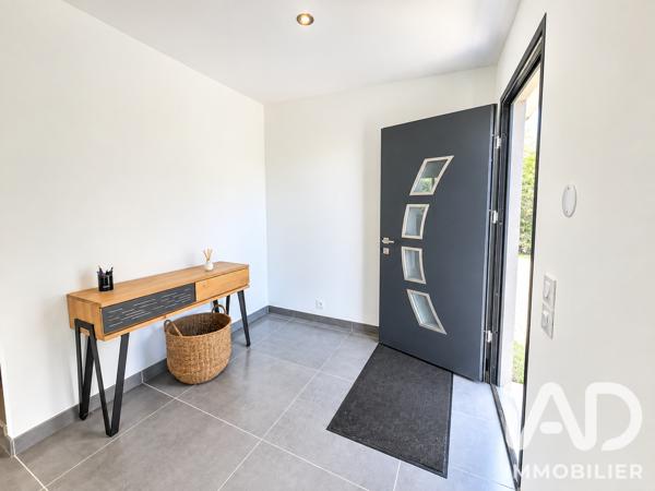 Maison à vendre 5 pièces 128 m² Le Mesnil-Esnard