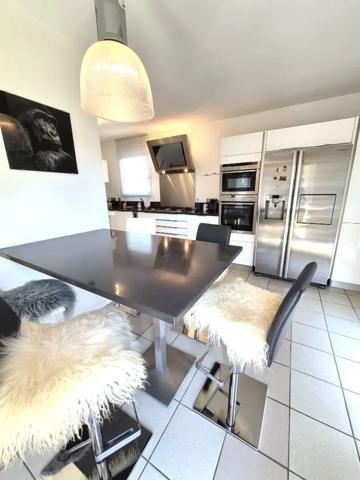 Maison à vendre 6 pièces 116m² Estourmel (59400)