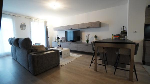 Appartement à vendre 3 pièces LA CHAPELLE EN SERVAL (60)