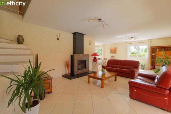 Maison 7 pièces - 215 m² Exclusivité efficity