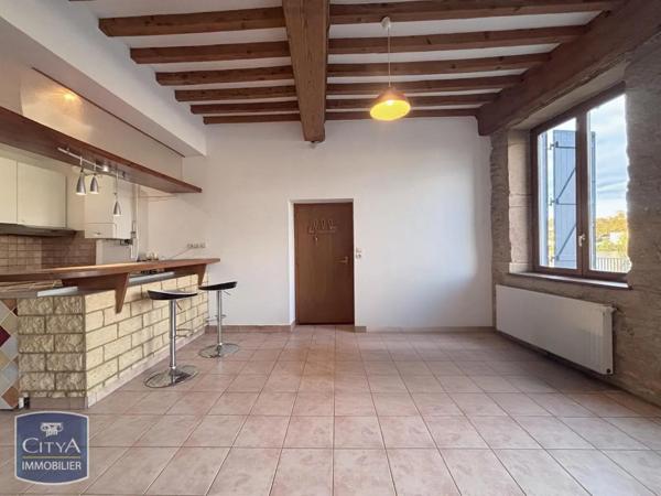 Appartement à louer 2 pièces 56.3m²