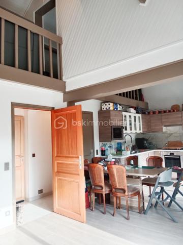 Maison contemporaine de 229 m²