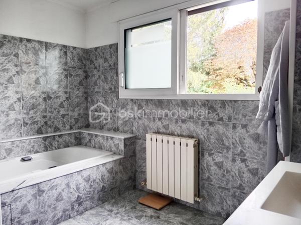 Maison contemporaine de 229 m²