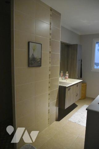 AUGE, pavillon de plain-pied de 155 m² 
