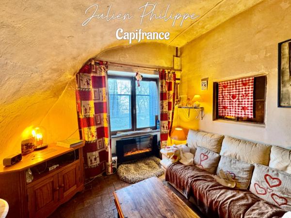 LA FARE-EN-CHAMPSAUR – AUTHENTIQUE CORPS DE FERME À FORT POTENTIEL