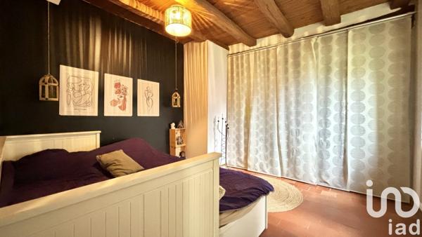 Longère 6 pièces de 129 m² à Château-Renard (45220)