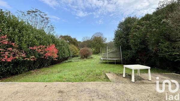 Longère 6 pièces de 129 m² à Château-Renard (45220)