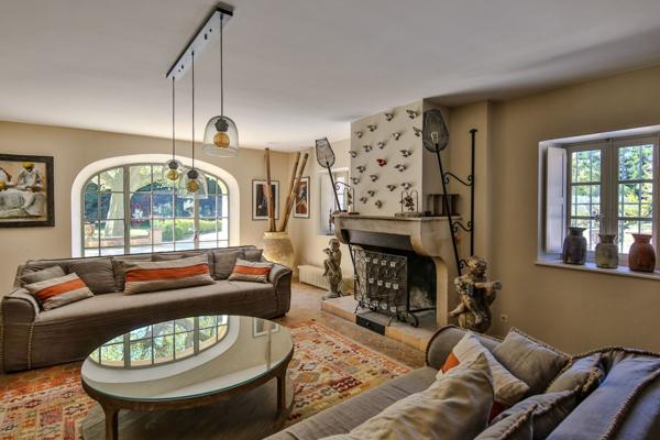 Vente Maison de luxe L'Isle-sur-la-Sorgue 15 Pièces 672 m²