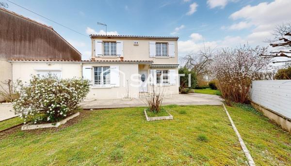 Bien rare à Gond-Pontouvre : volumes, grand terrain et cadre privilégié