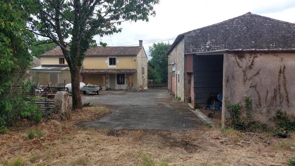 SCIECQ. Maison ancienne à rénover Sciecq (79000)
