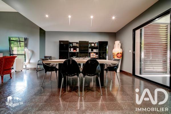 Maison à vendre 7 pièces 263,5 m² Mont-Saint-Martin