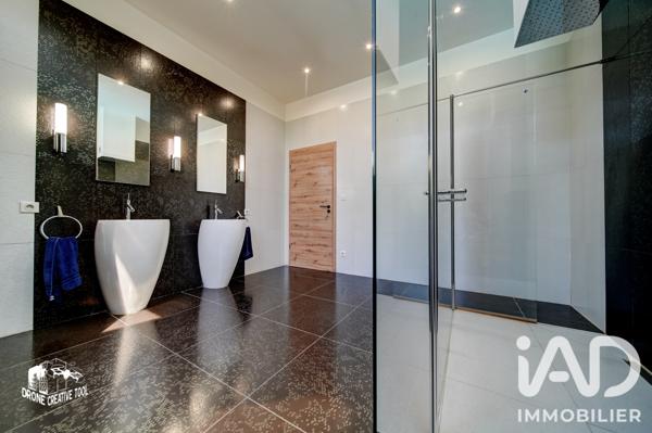 Maison à vendre 7 pièces 263,5 m² Mont-Saint-Martin