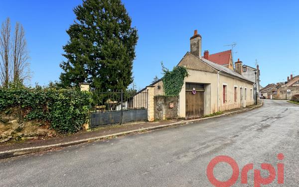 Maison à vendre    3 pièces • 80,83 m2 Saint-Amand-Montrond