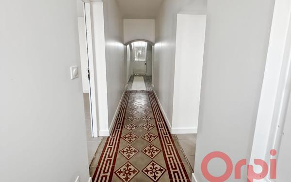 Maison à vendre    3 pièces • 80,83 m2 Saint-Amand-Montrond