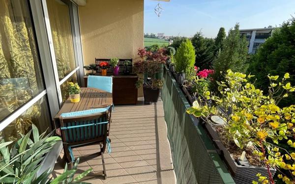 Appartement à vendre    4 pièces • 76 m2 Ballainvilliers