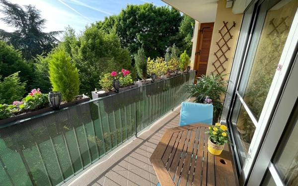 Appartement à vendre    4 pièces • 76 m2 Ballainvilliers