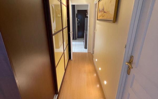 Appartement à vendre    4 pièces • 76 m2 Ballainvilliers