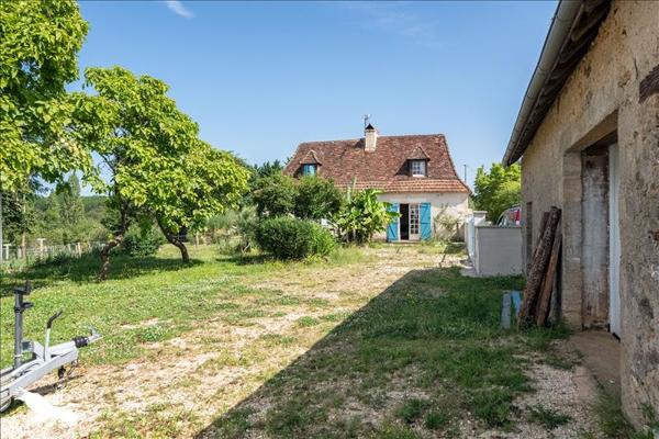 Maison à vendre |  Rouffignac-Saint-Cernin-de-Reilhac |  4 pièces | 75 m²