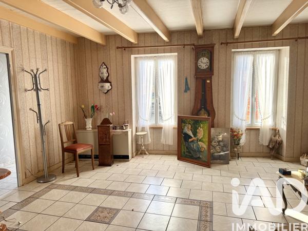 Maison à vendre 4 pièces 136 m² Courçon