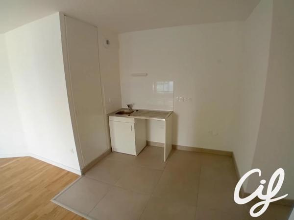 Appartement à louer à Mont-Saint-Aignan (76130)