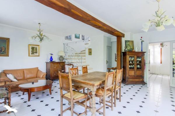Maison à vendre 441 000 € Maule 6 p 150 m² DPE F