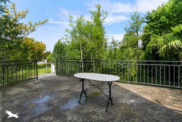 Maison à vendre 441 000 € Maule 6 p 150 m² DPE F