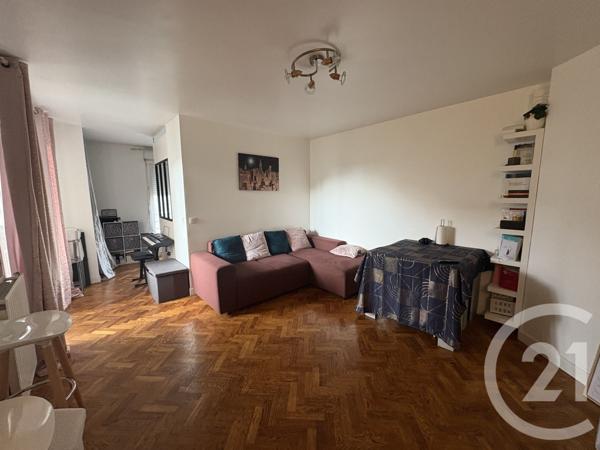 Appartement F1 à vendre  1 pièce - 41,04 m2 BUSSY ST GEORGES - 77