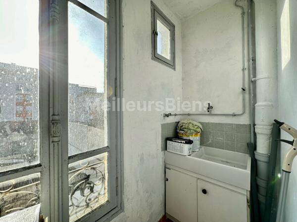 Deux pièces 25m2 et débarras proche métro école vétérinaire - vendu loué