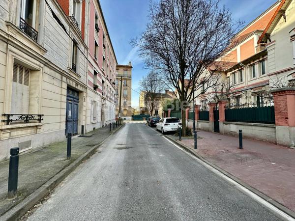 Deux pièces 25m2 et débarras proche métro école vétérinaire - vendu loué