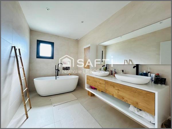 Belle villa contemporaine de plain pied