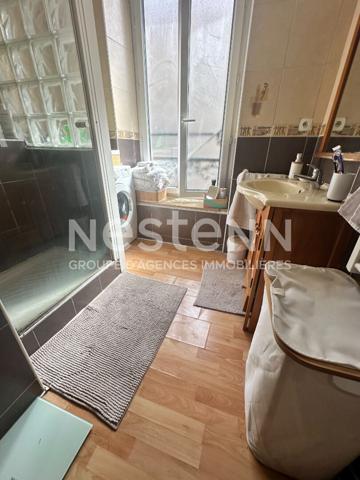 Appartement 2 pièces à vendre à Nice - Secteur Pasteur, dernier étage sans ascenceur VENDU LOUE