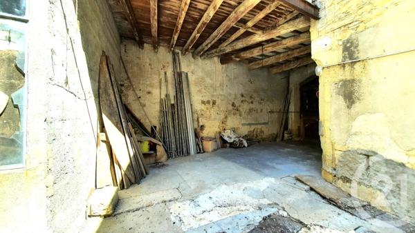 Maison à vendre  11 pièces - 259,39 m2 BERNIS - 30