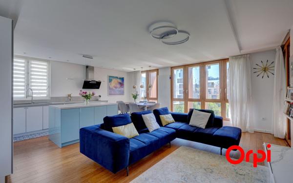 Appartement à vendre    3 pièces • 71,94 m2 Lyon 2