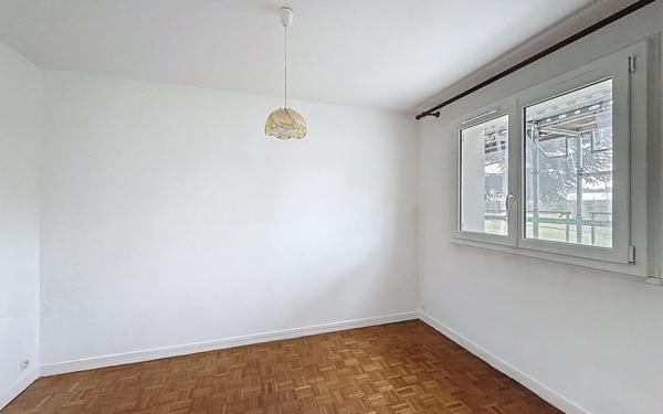 Appartement à vendre    4 pièces • 68,03 m2 Plaisir