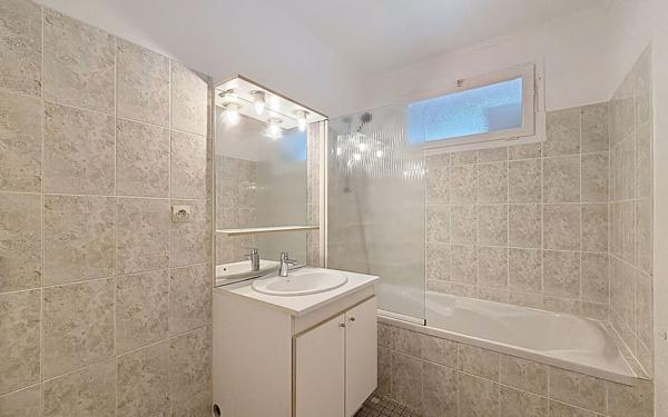 Appartement à vendre    4 pièces • 68,03 m2 Plaisir