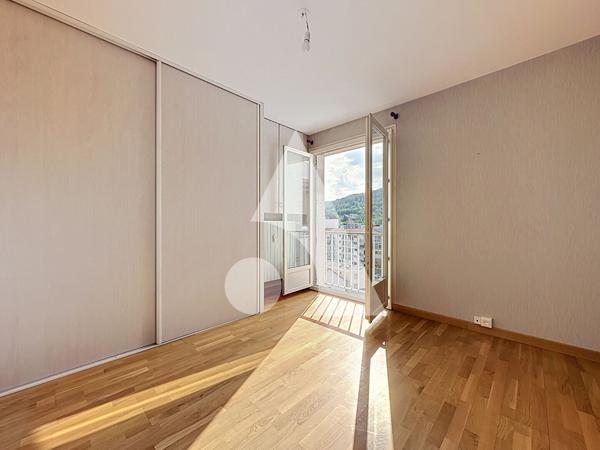 Appartement 4 pièces 95.52 m2