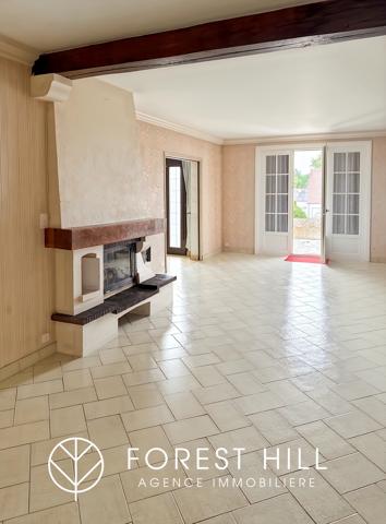 SAINT-MARTIN-LE-BEAU – MAISON TRADITIONNELLE– DE BEAUX VOLUMES À RÉINVENTER
