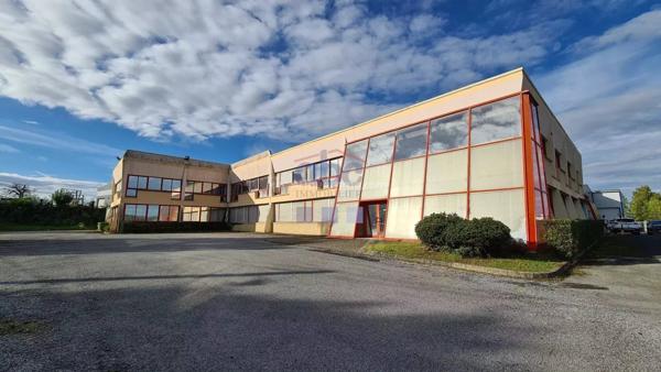 Location Bureau 31 pièces 1062 m2 à Albi
