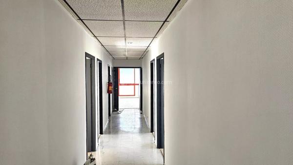 Location Bureau 31 pièces 1062 m2 à Albi