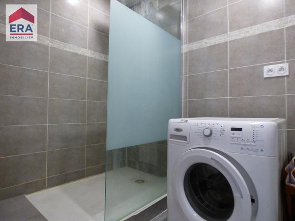 A VENDRE MARSEILLE  13014 BON SECOURS APPARTEMENT TYPE  3 CAVE LOGGIA