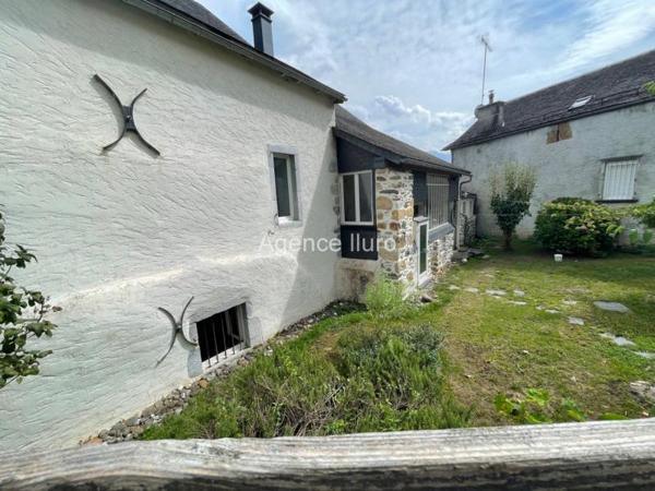 Maison - Vallee d'aspe - Réf.:205333 VALLEE D'ASPE AU COEUR D'UN VILLAGE - BEL ENSEMBLE IMMOBILIER IDEAL POUR PROJET DE CHAMBRES ET TABLE D'HOTES -