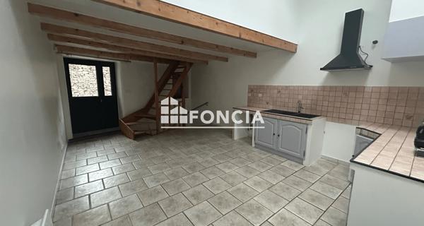 Location Maison 3 pièces 100.7 m² - Montfuron 04110