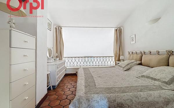 Appartement à vendre    2 pièces • 41 m2 Fréjus