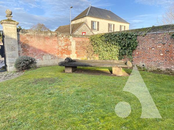 Immeuble 18 pièces 406.5 m2
